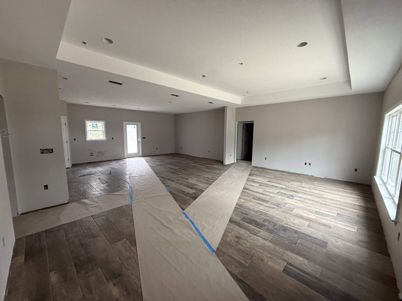 Interior wall and ceiling repaint in a Gainesville home